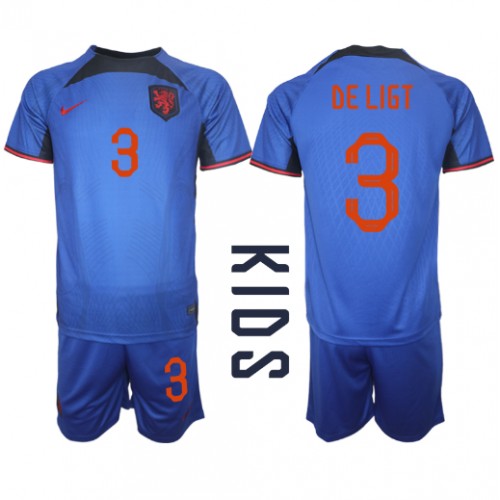 Fotballdrakt Barn Nederland Matthijs de Ligt #3 Bortedraktsett VM 2022 Kortermet (+ Korte bukser)